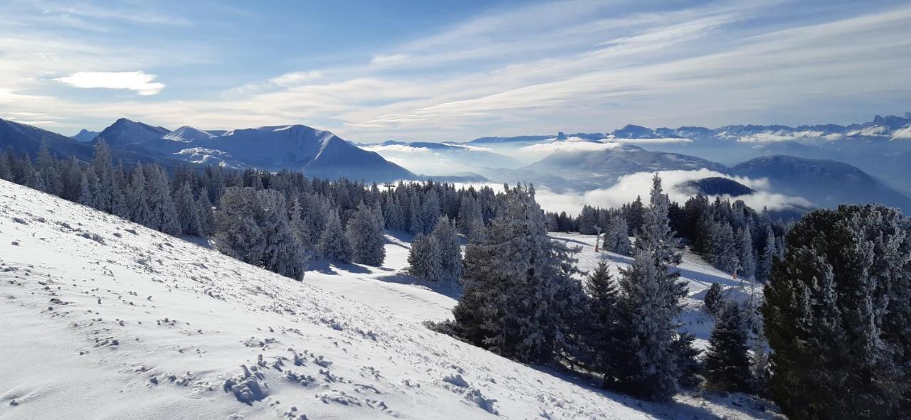 Studio Aux Pieds Des Pistes Roche Beranger Chamrousse Eksteriør bilde